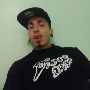 Meet your Posher, Felix